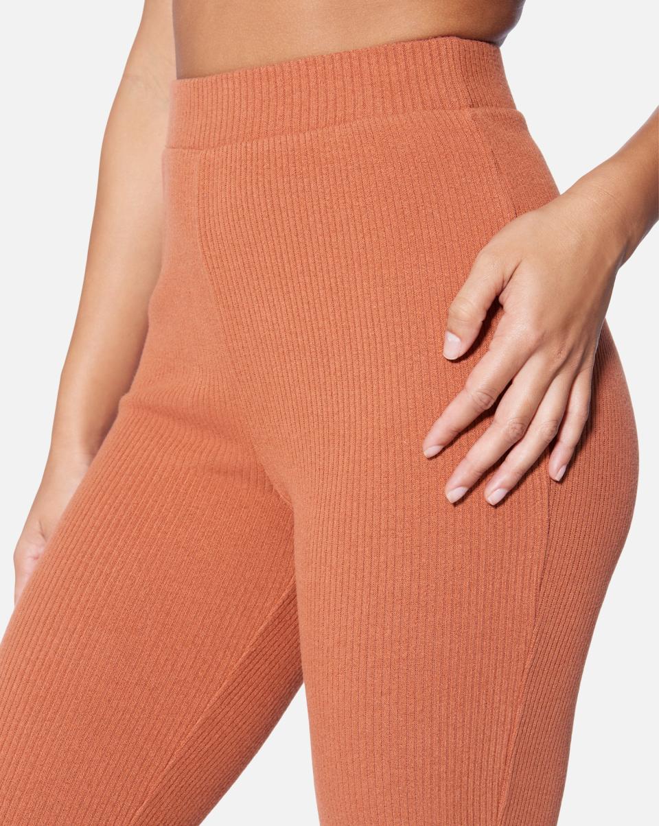 Shorts & Bottoms Baked Clay Essential Fleece Ribbed Flare Pant Unique Hurley Women - 4